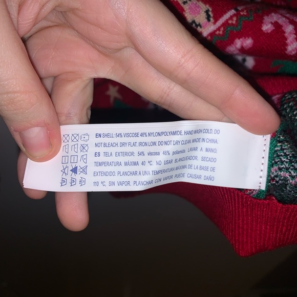 👚FOREVER 21 Christmas sweater🎅🏻🎄 - Picture 5 of 7
